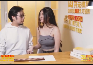 Cô gái ấy muốn thầy giáo dạy thêm trở thành bạn trai